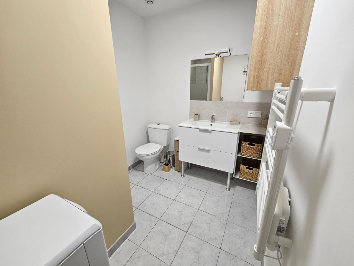 Apartamento Les Oliviers Ansouis Exterior foto